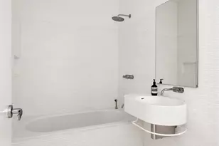 56 Leonard St, New York, NY 10013 - Photo 12
