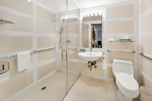 111 E 56th St, New York, NY 10022 - Photo 6