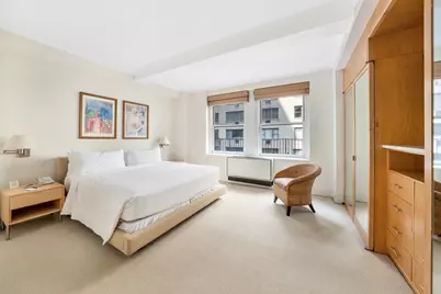 111 E 56th Street #1206, New York, NY 10022 - Photo 4
