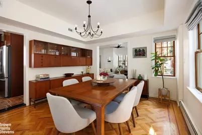 652 Marlborough Road, New York City, NY 11230 - Photo 6
