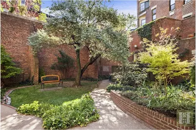 555 Washington Avenue #2D, New York City, NY 11238 - Photo 6