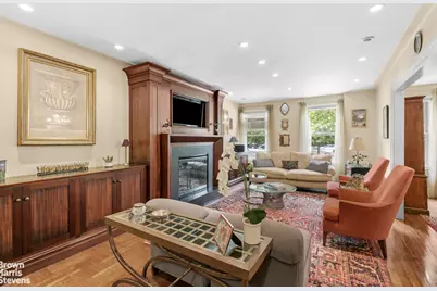 55 Eastern Parkway #1C, New York City, NY 11238 - Photo 2