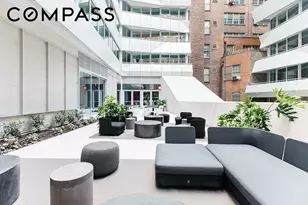 121 E 22nd St, New York City, NY 10010 - Photo 14