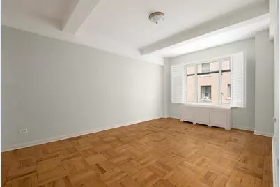 65 E 76th Street #2E, New York, NY 10021 - Photo 8