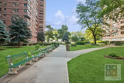 455 Fdr Drive #B502, New York, NY 10002 - Photo 12