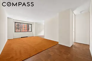 300 E 40th St, New York City, NY 10016 - Photo 2