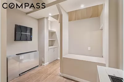 310 E 46th Street #4L, New York City, NY 10017 - Photo 8