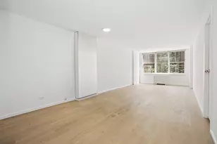 207 E 74th St, New York City, NY 10021 - Photo 6