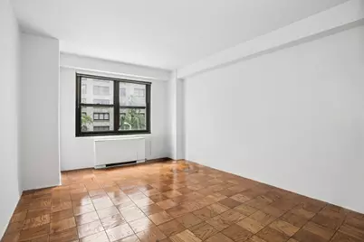220 E 57th Street #4H, New York, NY 10022 - Photo 8