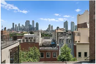 30 Beekman Pl, New York City, NY 10022 - Photo 10