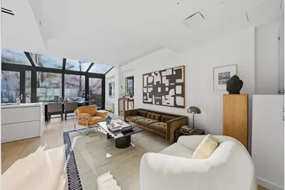 650 E 6th Street #TWH, New York City, NY 10009 - Photo 1