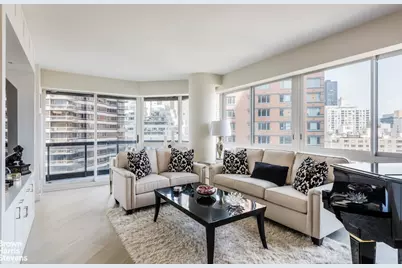 200 E 61st Street #16E, New York City, NY 10065 - Photo 1