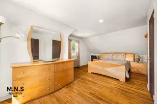106-25 215th St, New York City, NY 11429 - Photo 16