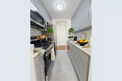 134-05 Dahlia Avenue #1-C, New York City, NY 11355 - Photo 1