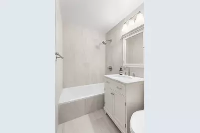 625 Main Street #1133, New York City, NY 10044 - Photo 10