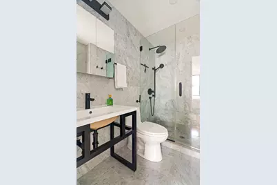 230 Van Brunt Street, New York City, NY 11231 - Photo 18