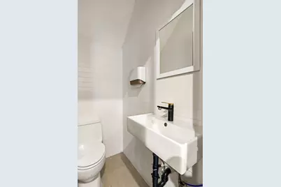 230 Van Brunt Street, New York City, NY 11231 - Photo 20