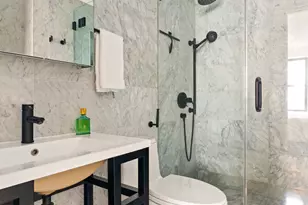230 Van Brunt St, New York City, NY 11231 - Photo 8