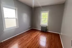 95-19 77th St, New York City, NY 11416 - Photo 6
