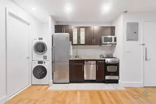 636 E 11th St, New York City, NY 10003 - Photo 14