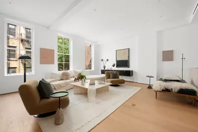 313 E 6th Street #PENTHOUSE, New York, NY 10003 - Photo 2