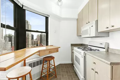 201 E 83rd Street #19A, New York, NY 10028 - Photo 10