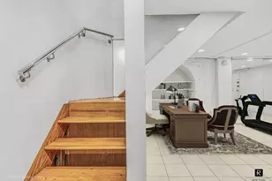 233 E 31st St, New York City, NY 10016 - Photo 10