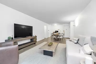 77 W 55th Street #2HH, New York City, NY 10019 - Photo 2