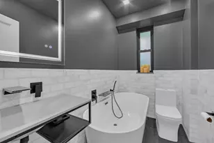 251 Seaman Ave, New York, NY 10034 - Photo 6