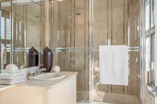 400 E 56th St, New York City, NY 10022 - Photo 8