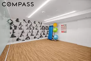 212 W 95th St, New York, NY 10025 - Photo 26