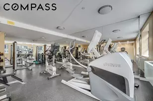 516 W 47th St, New York City, NY 10036 - Photo 12