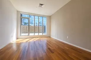 170 N 11th St, Brooklyn, NY 11211 - Photo 2