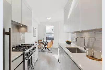 148-09 Northern Boulevard #6L, Flushing, NY 11354 - Photo 6