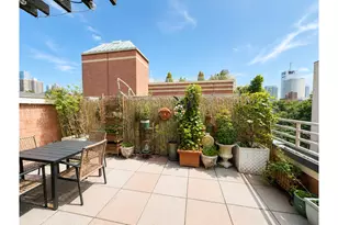 350 W 50th St, New York City, NY 10019 - Photo 4