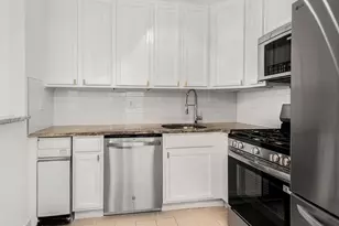 150 Surf Dr, Bronx, NY 10473 - Photo 4
