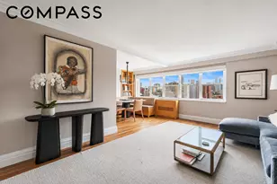 69 W 9th St, New York, NY 10011 - Photo 2