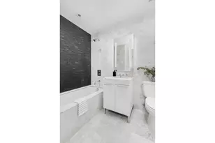 230 E 20th St, New York City, NY 10003 - Photo 2