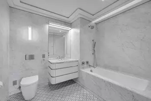 303 Park Ave, New York City, NY 10022 - Photo 8