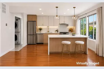 16 Roosevelt Court, New York City, NY 10314 - Photo 4