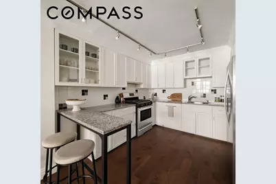 32 Gramercy Park S #2A, New York, NY 10003 - Photo 2