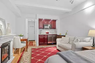 320 E 42nd St, New York, NY 10017 - Photo 1