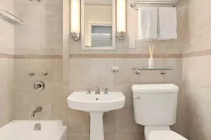 201 E 77th St, New York, NY 10075 - Photo 4