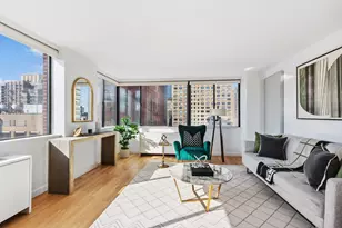 45 W 67th St, New York City, NY 10023 - Photo 12