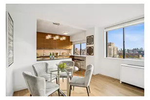 45 W 67th St, New York City, NY 10023 - Photo 16