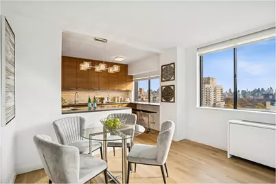 45 W 67th Street #22B, New York City, NY 10023 - Photo 16