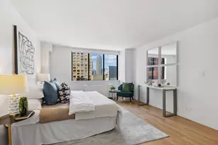 45 W 67th St, New York City, NY 10023 - Photo 8