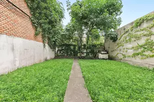 10-47 47th Ave, Long Island City, NY 11101 - Photo 2