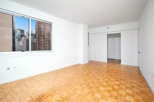 308 E 38th St, New York City, NY 10016 - Photo 8