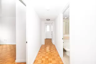 308 E 38th St, New York City, NY 10016 - Photo 14